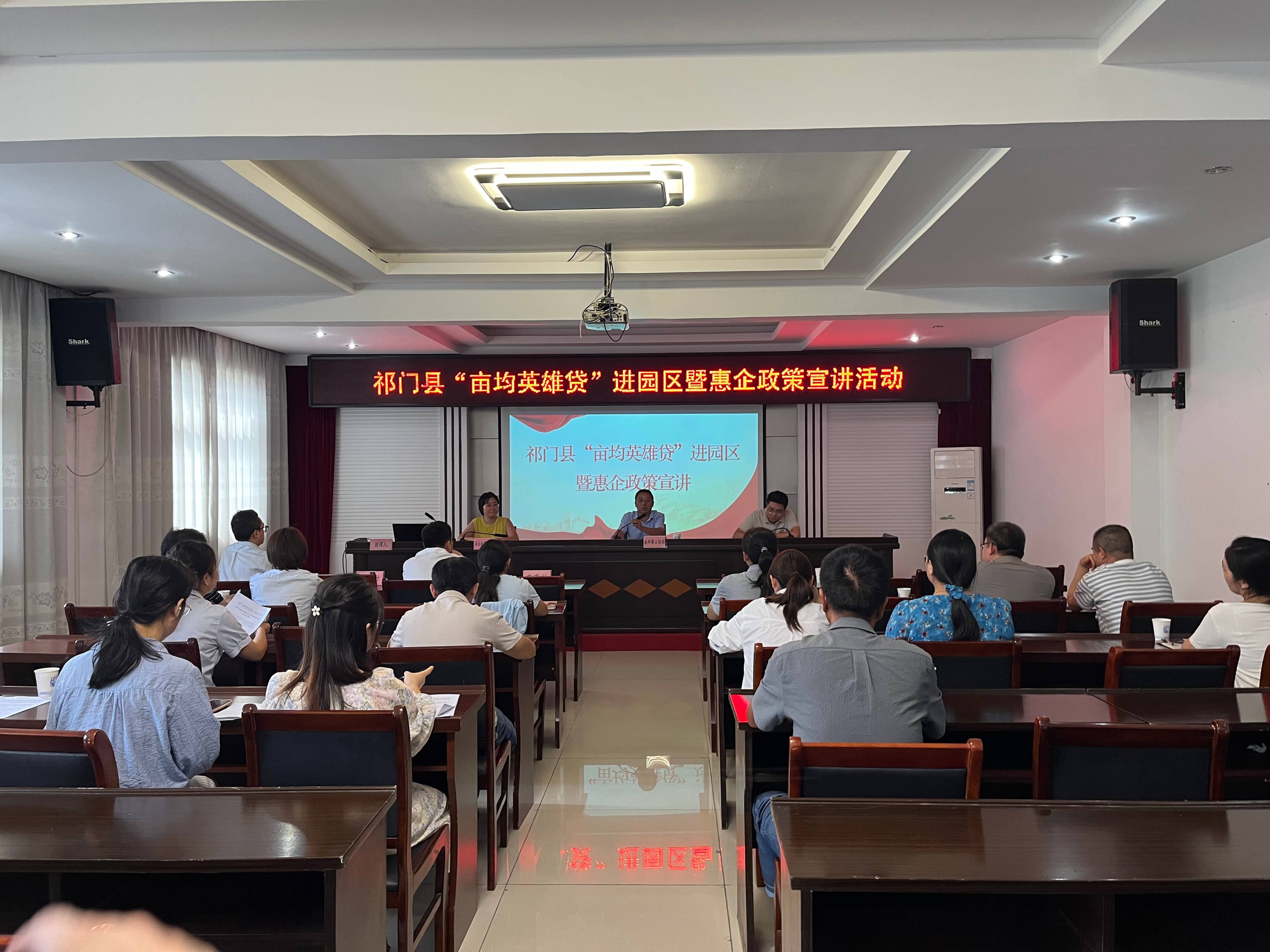 1762566097997406.jpg 1762566097997406.jpg